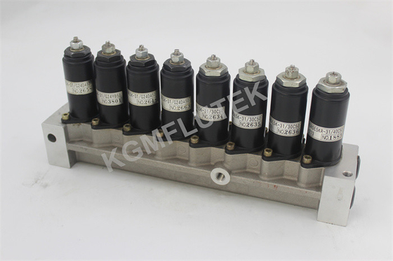 Montaje hidráulico de acero YN35V00047F1 de la válvula electromagnética para el excavador de KOBELCO